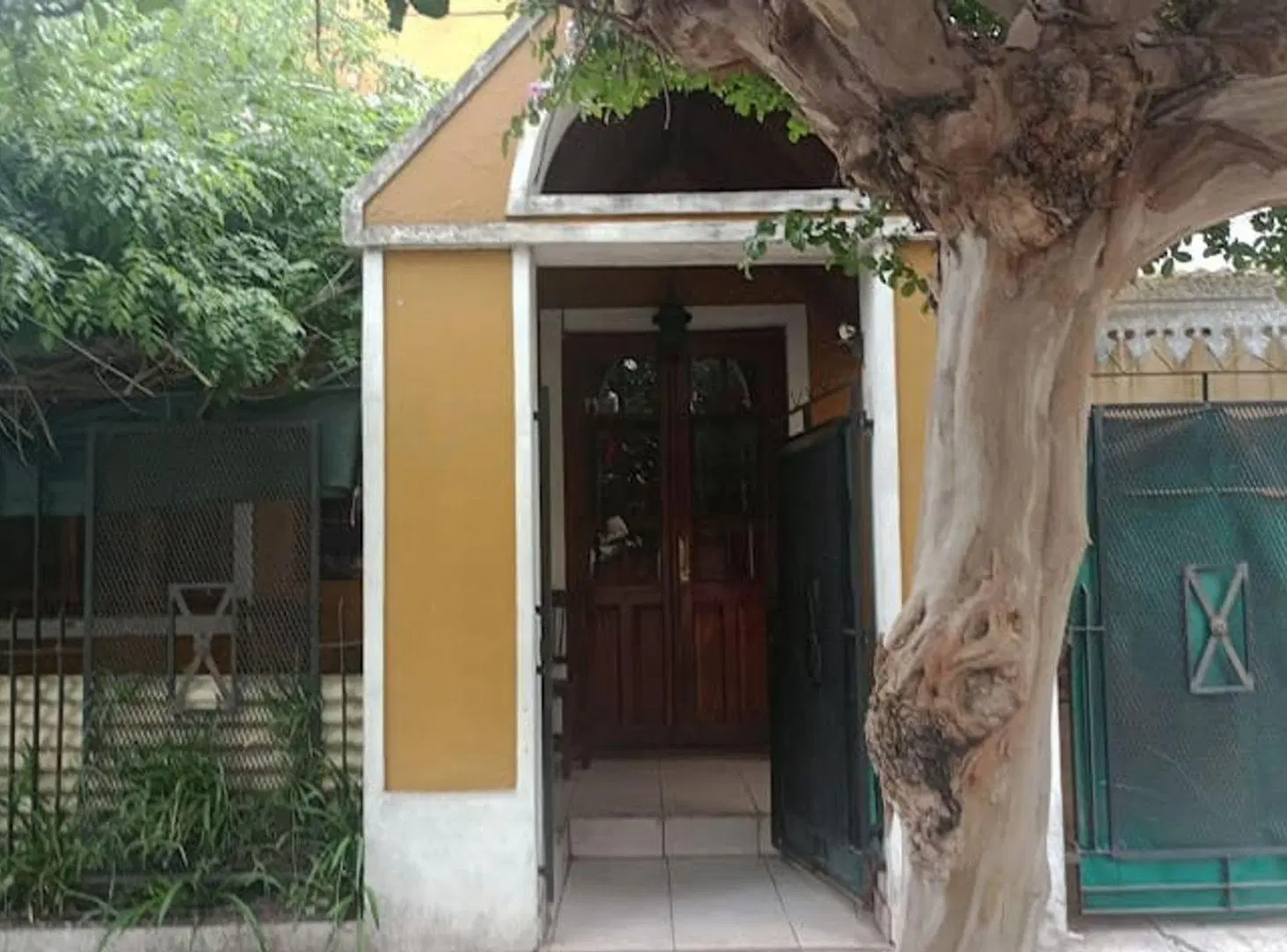 EXCELENTE CHALET DE 4 AMBIENTES EN UNA SOLA PLANTA - 3