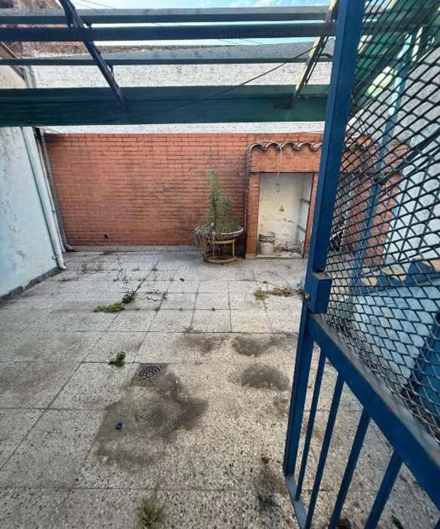 CASA PH AL FRENTE CON ENTRADA INDEPENDIENTE 4