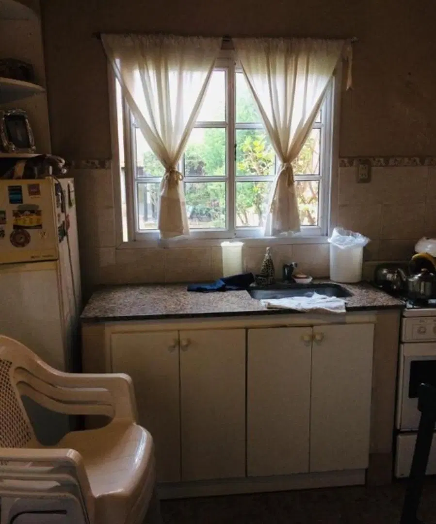 CHALET DE 3 AMBIENTES EN VENTA - MORON SUR 4
