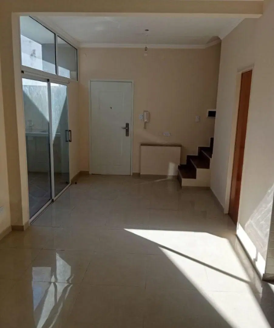 -HERMOSO PH DE 4 AMBIENTES A ESTRENAR EN MORON NORTE - 1