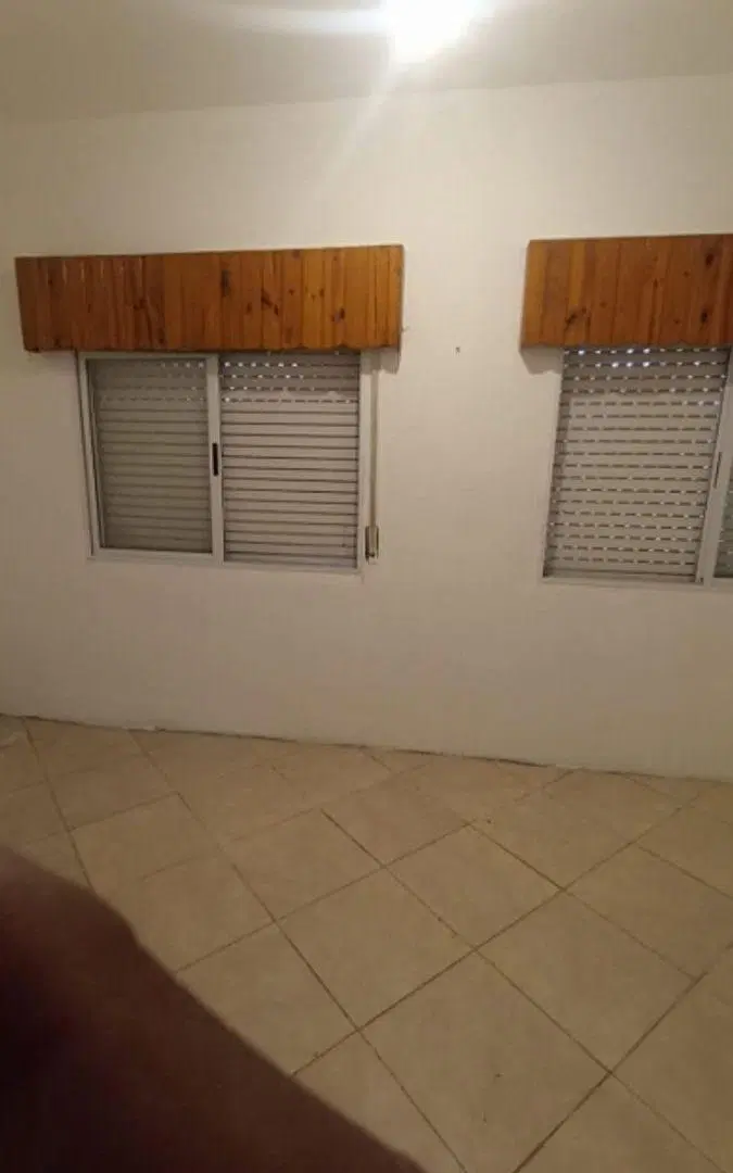 DEPARTAMENTO DE 3 AMBIENTES EN ALQUILER - MORON SUR 3