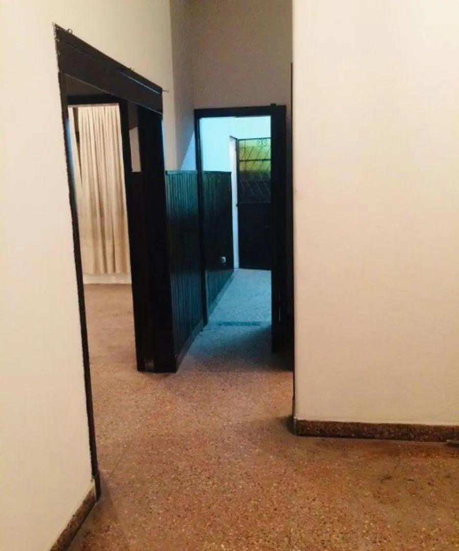 Casa en venta ubicada en Morón, ideal para familias. 5
