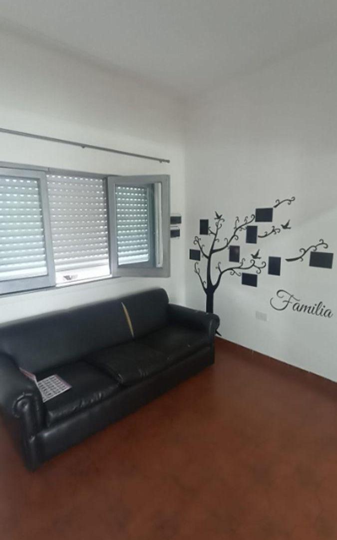PH DE 4 AMBIENTES EN VENTA EN MORON NORTE