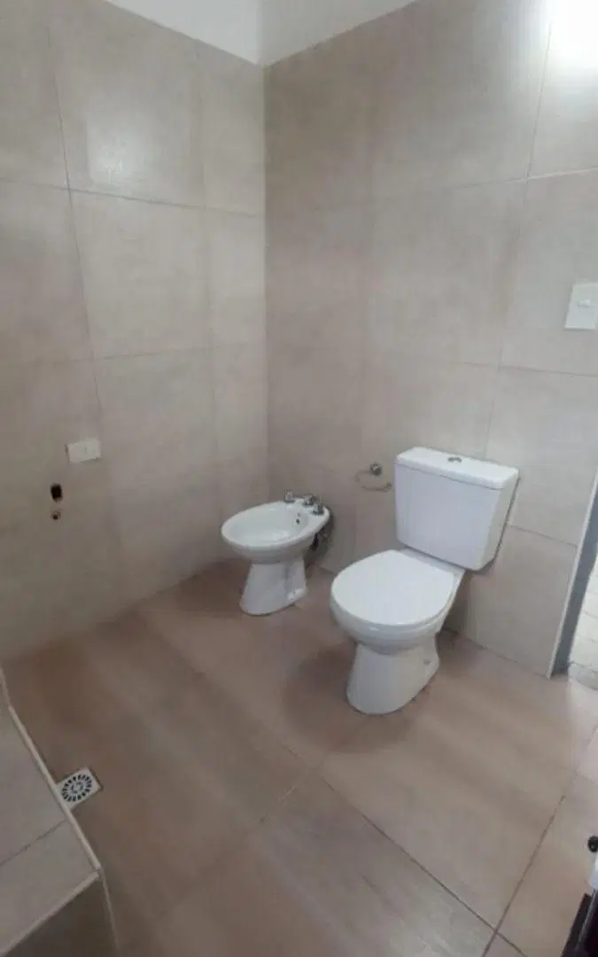 PH DE 4 AMBIENTES EN VENTA EN MORON NORTE 5