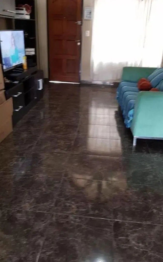 CASA DE 5 AMBIENTES EN VENTA - VILLA UDAONDO 5