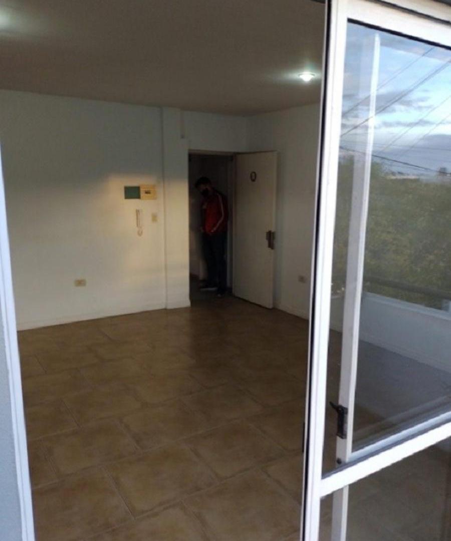 Foto de DEPARTAMENTO MONOAMBIENTE EN VENTA - MORON, imagen 5