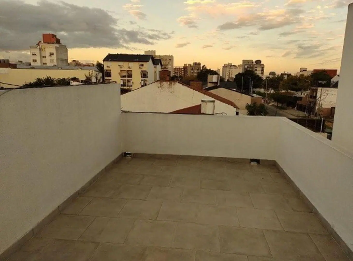 DEPARTAMENTO MONOAMBIENTE EN VENTA - MORON 2
