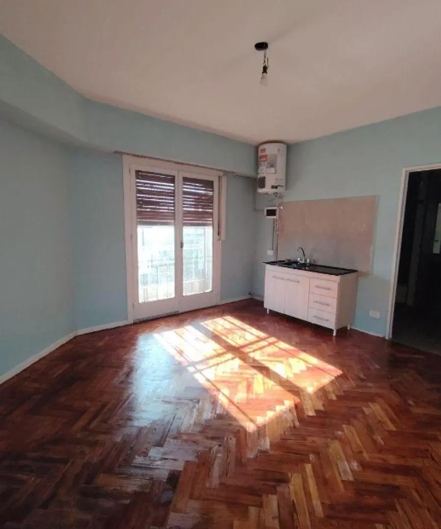 DEPARTAMENTO MONOAMBIENTE EN ALQUILER 4