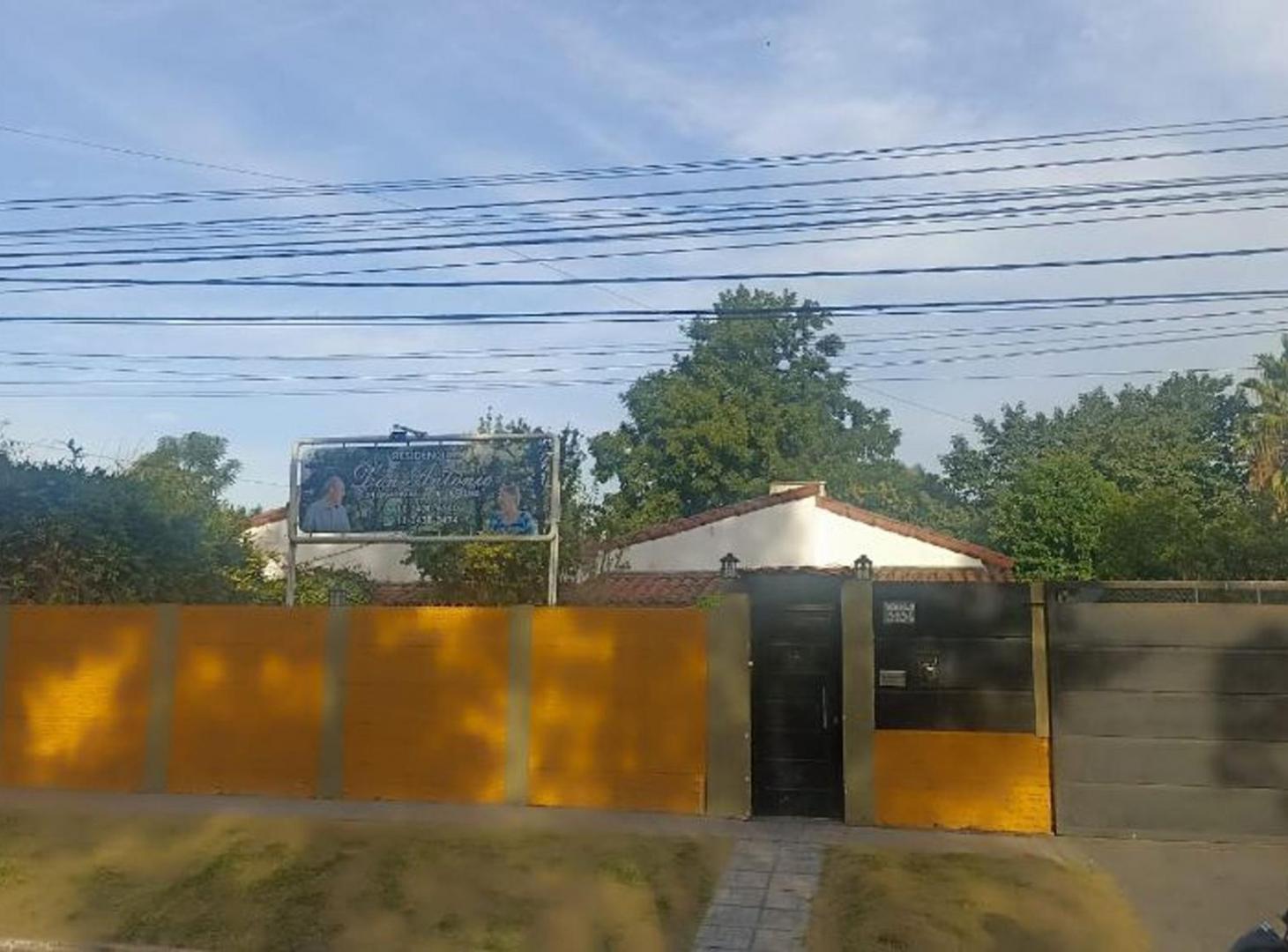 EXCELENTE INMUEBLE COMERCIAL, ACTUALMENTE HABILITADO COMO GERIATRICO-