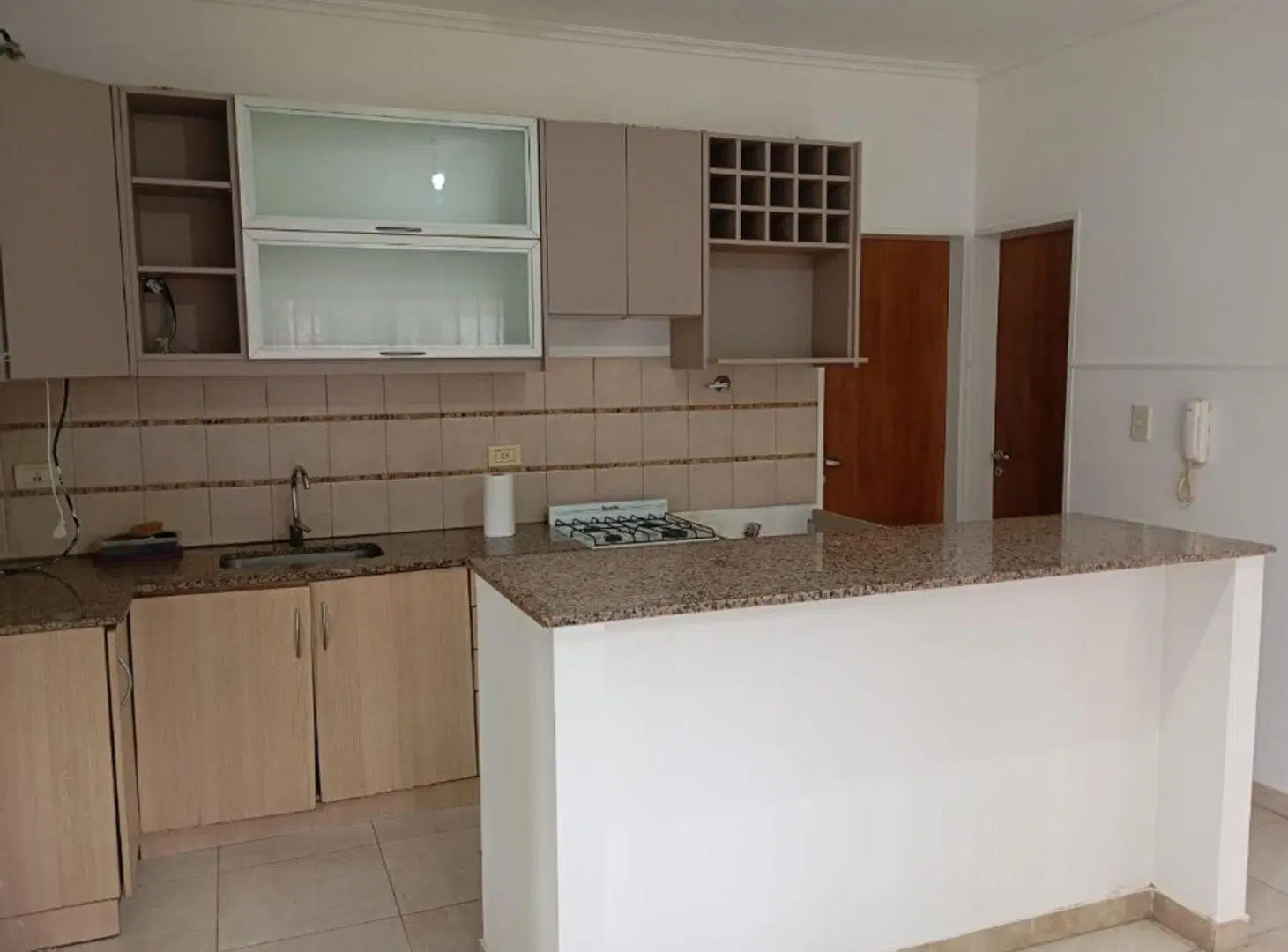 DEPARTAMENTO DE 2 AMBIENTES EN VENTA 4