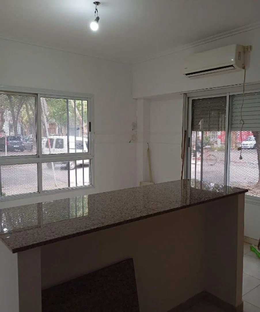 DEPARTAMENTO DE 2 AMBIENTES EN VENTA 3