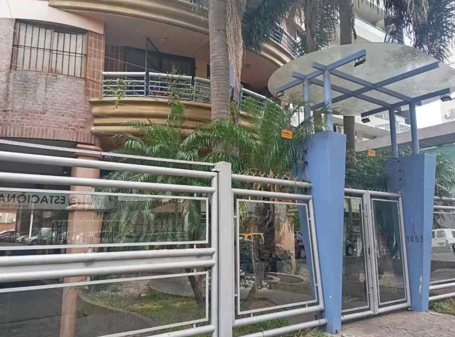 DEPARTAMENTO DE 2 AMBIENTES CON BALCON EN VENTA 4