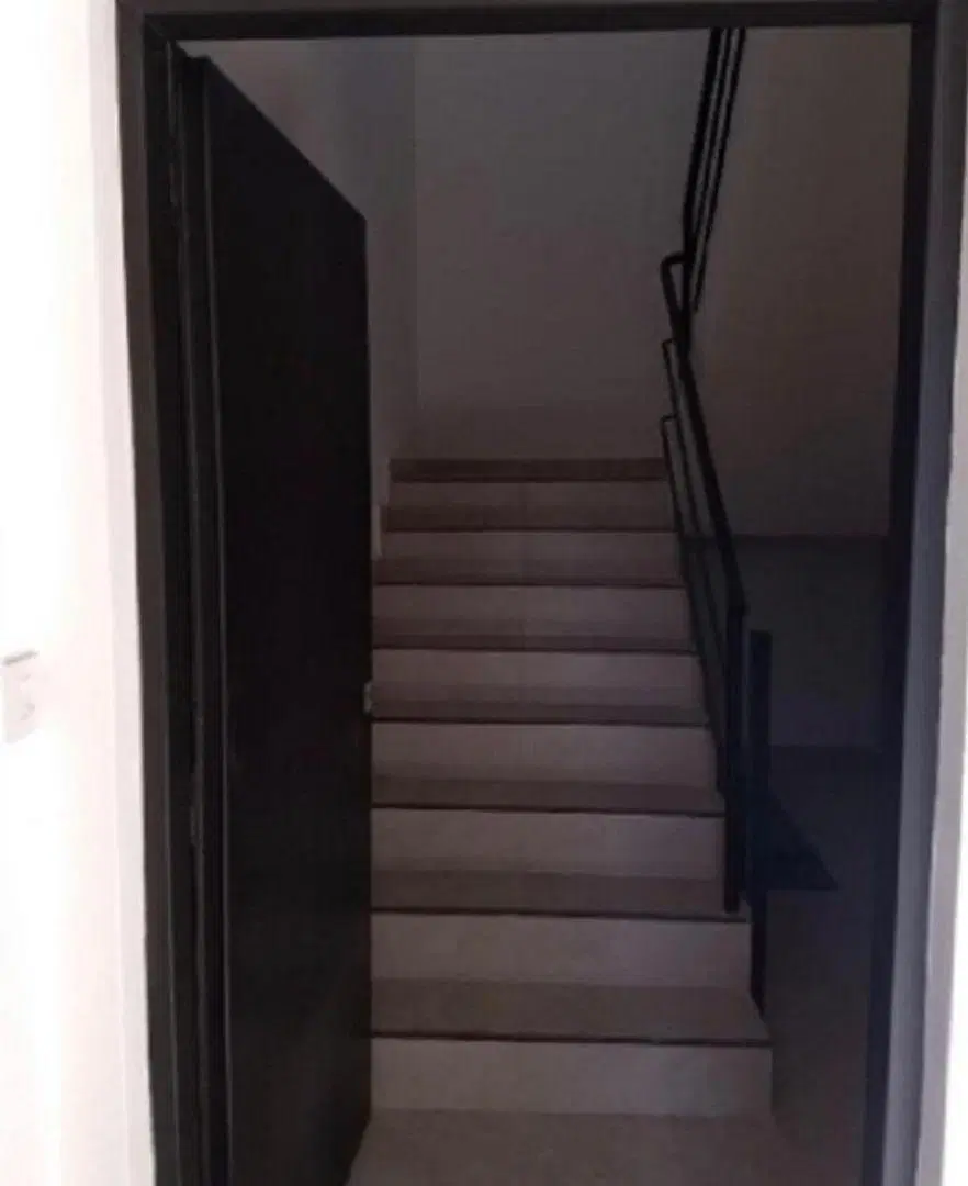 BLOCK EN VENTA DE 5 DEPARTAMENTOS DE 3 AMBIENTES + 3 COCHERAS - MERLO NORTE 3