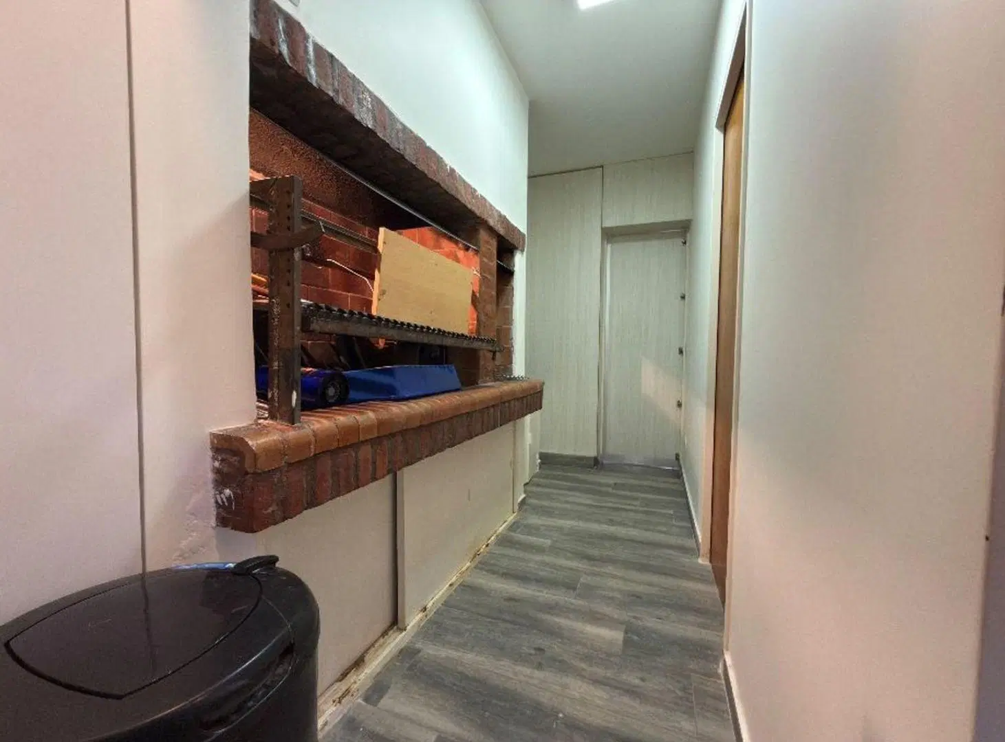 CASA DE 7 AMBIENTES EN BARRIO BANCO PROVINCIA - FRANCISCO ALVAREZ 8