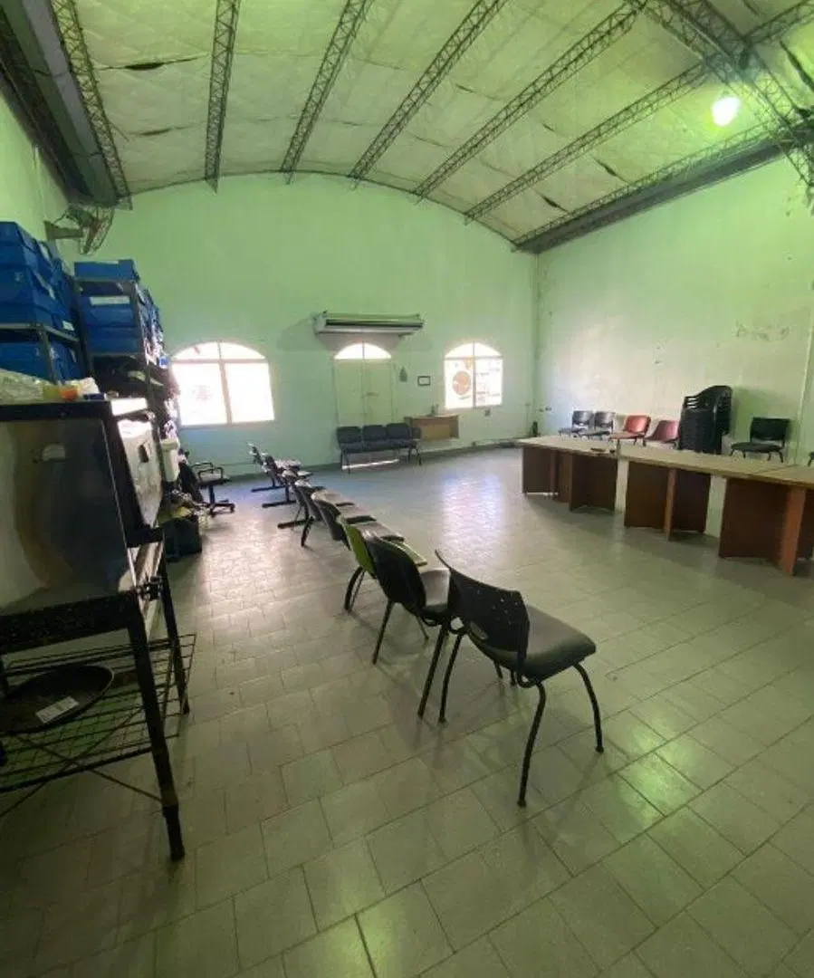 INMUEBLE COMERCIAL EN VENTA - MORON CENTRO 4