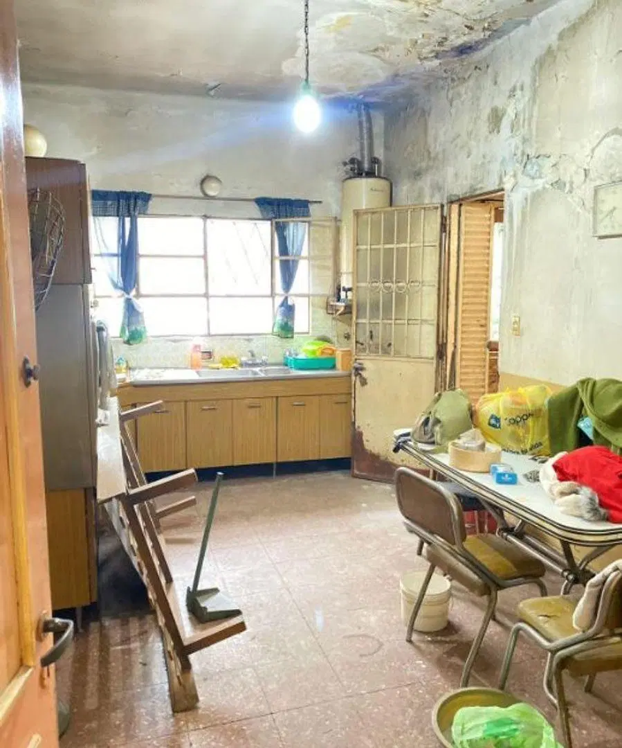 CHALET DE 4 AMBIENTES A REFACCIONAR - MORON NORTE 5