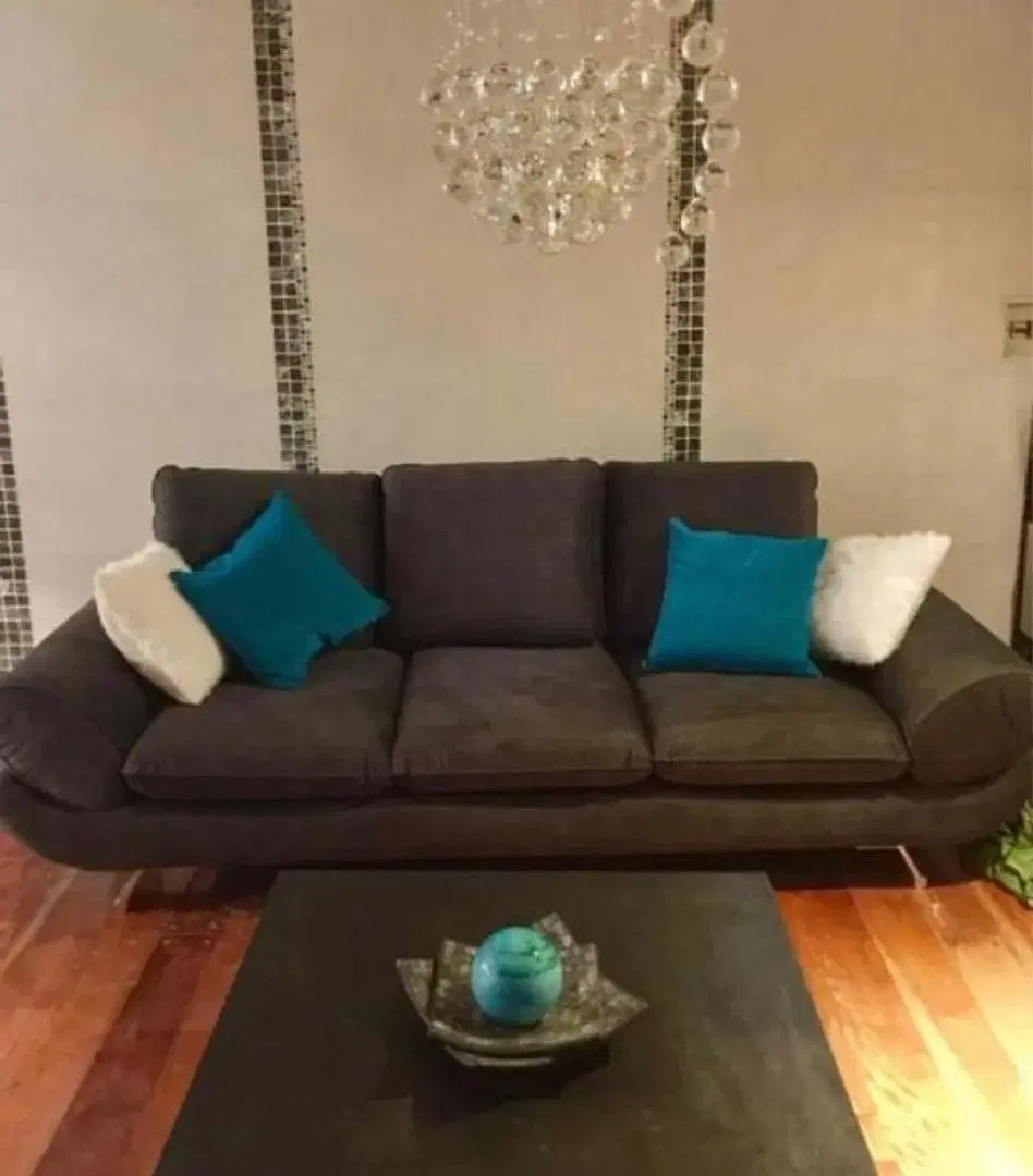 TRIPLEX DE 3 AMBIENTES EN VENTA - VILLA SARMIENTO 1
