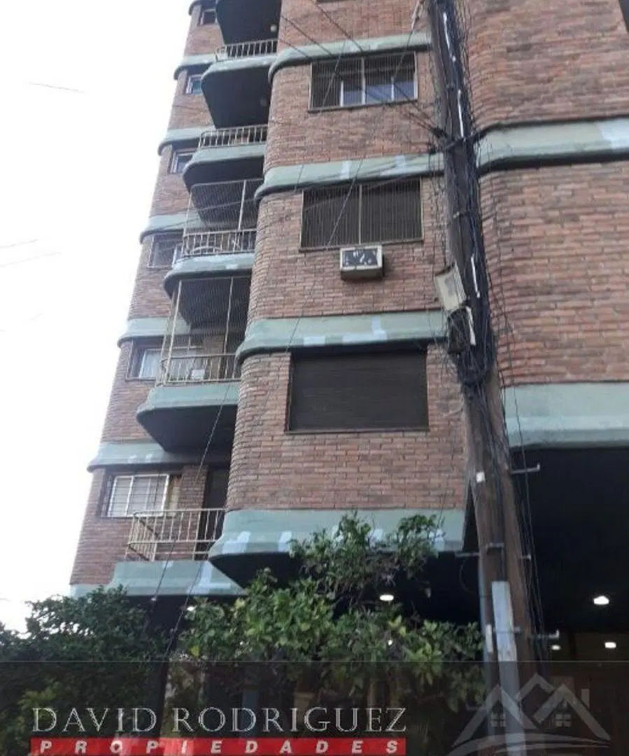 COCHERA CUBIERTA EN VENTA - MORON NORTE 1