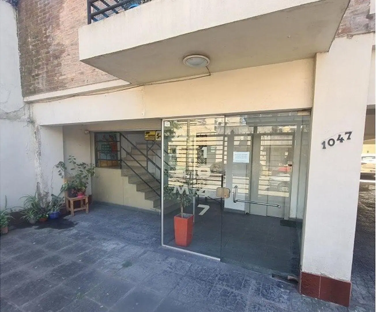 DEPARTAMENTO DE 2 AMBIENTES EN VENTA - MORON NORTE 8