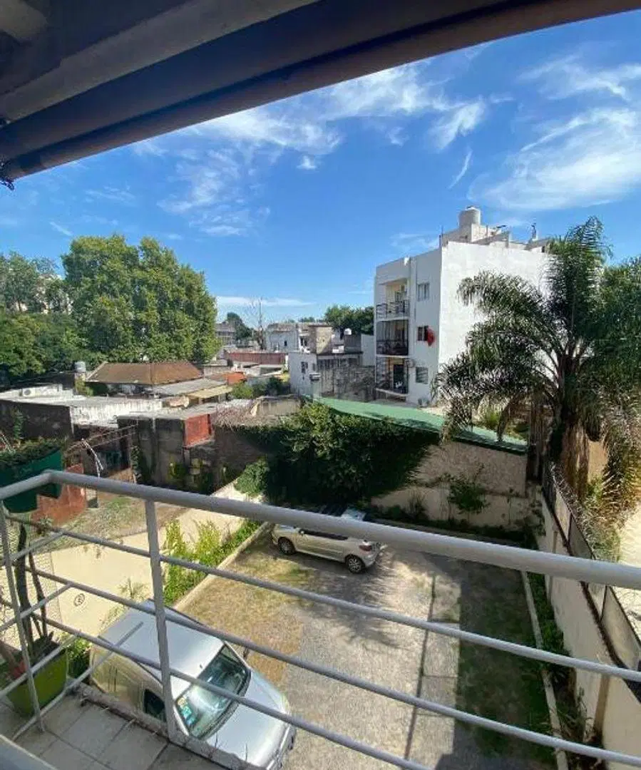 EXCELENTE DEPARTAMENTO DE 2 AMBIENTES MORON CENTRO - 1