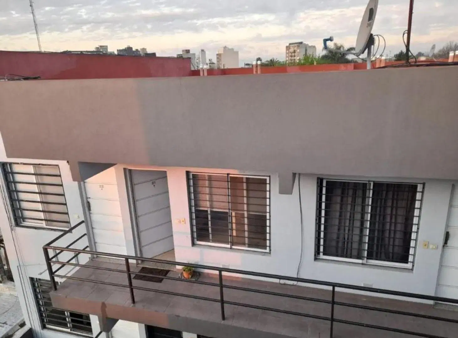 DEPARTAMENTO DE 2 AMBIENTES EN VENTA - MORON SUR 3