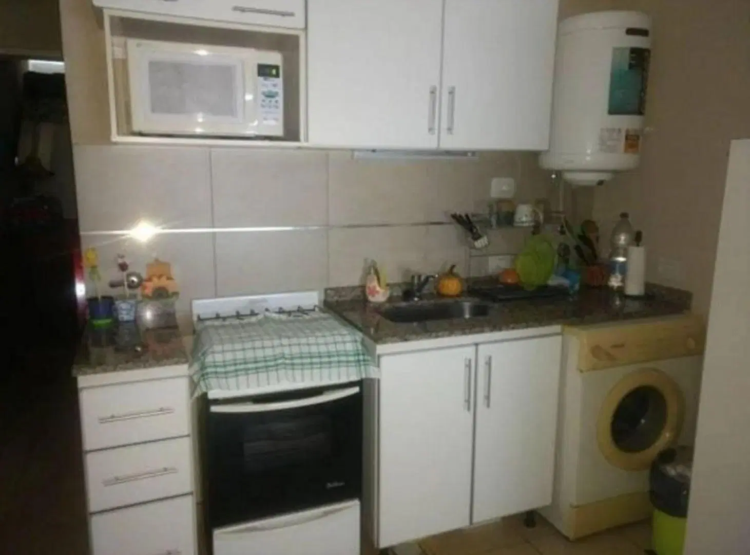 DEPARTAMENTO DE 2 AMBIENTES EN VENTA - MORON SUR 4