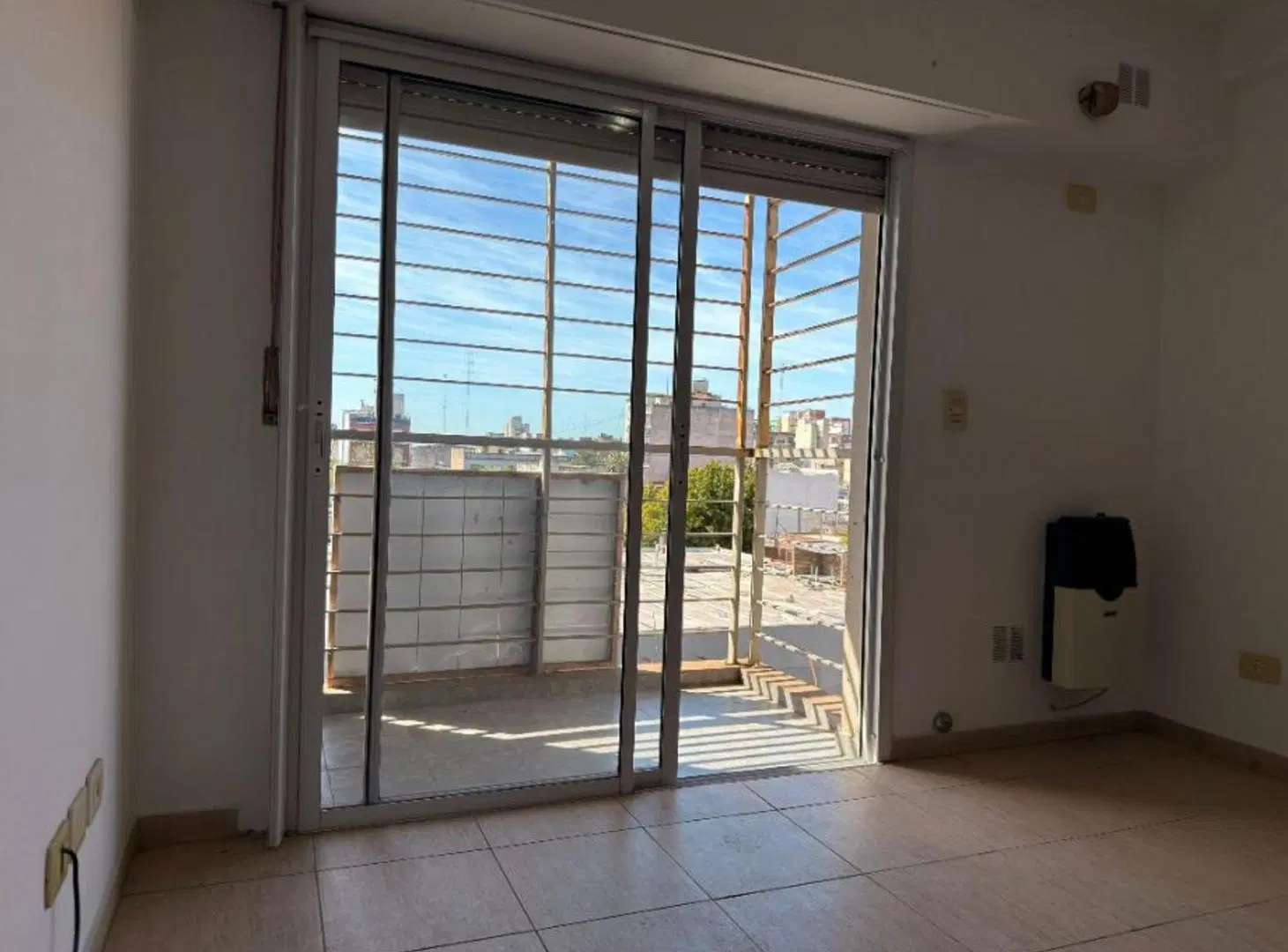 DEPARTAMENTO MONOAMBIENTE EN VENTA - MORON NORTE 4