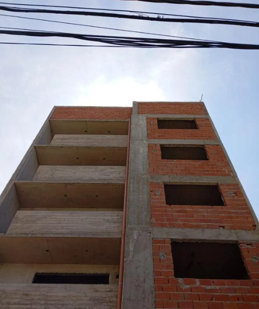 PRE VENTA DE DEPARTAMENTO DE 2 AMBIENTES - MORON CENTRO 2