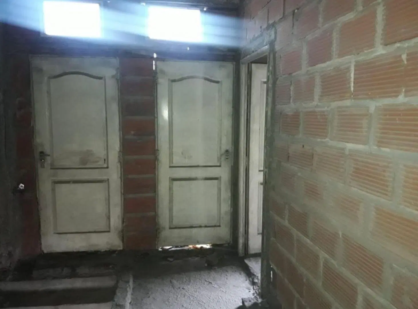 PISO EN VENTA A TERMINAR - ISIDRO CASANOVA 2