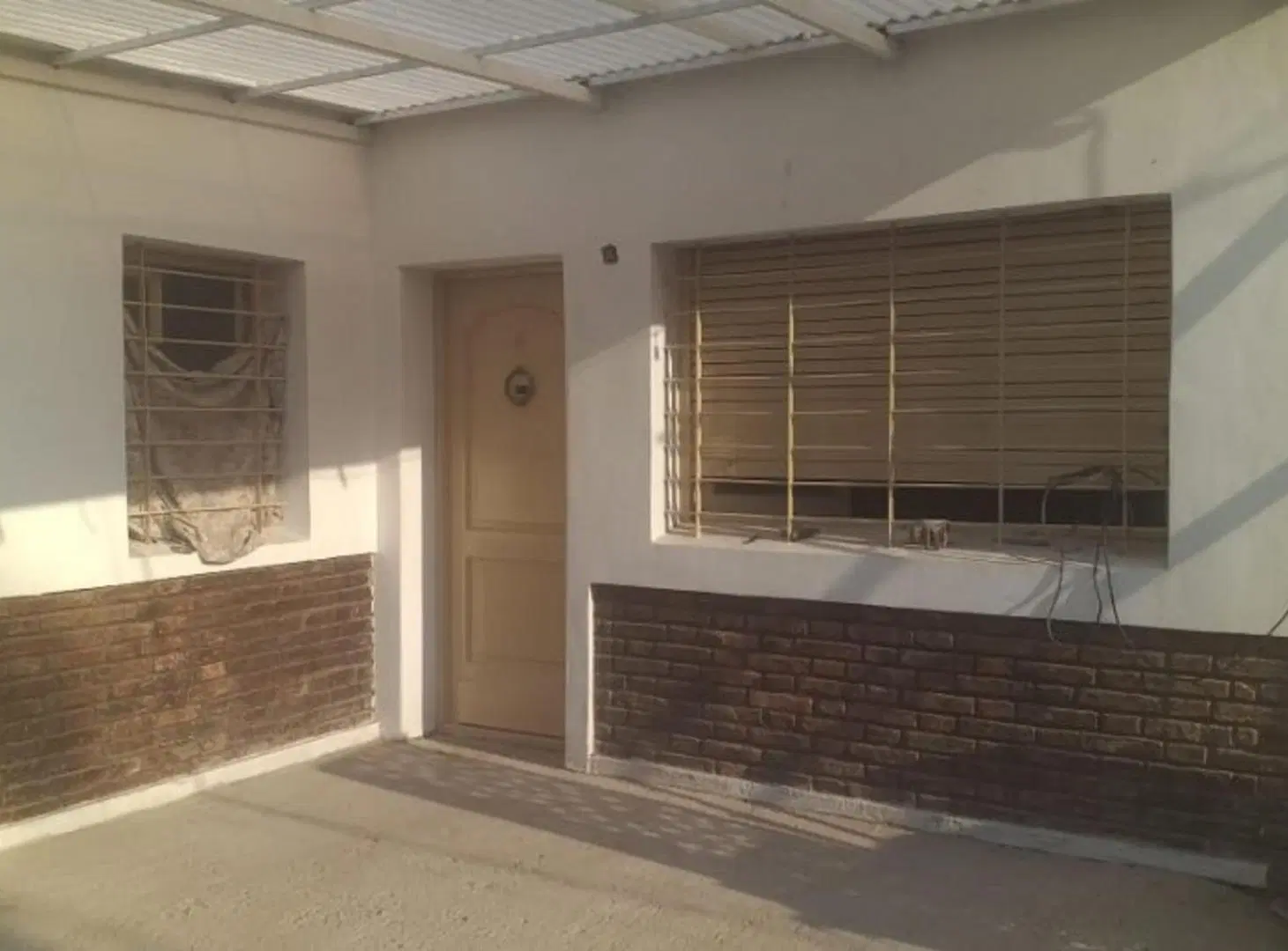 CASA PH DE 3 AMBIENTES EN VENTA - MORON CENTRO 2