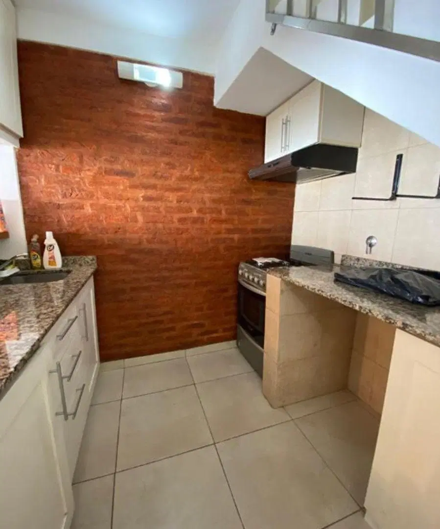 DUPLEX DE 2 AMBIENTES EN VENTA - VILLA SARMIENTO 4
