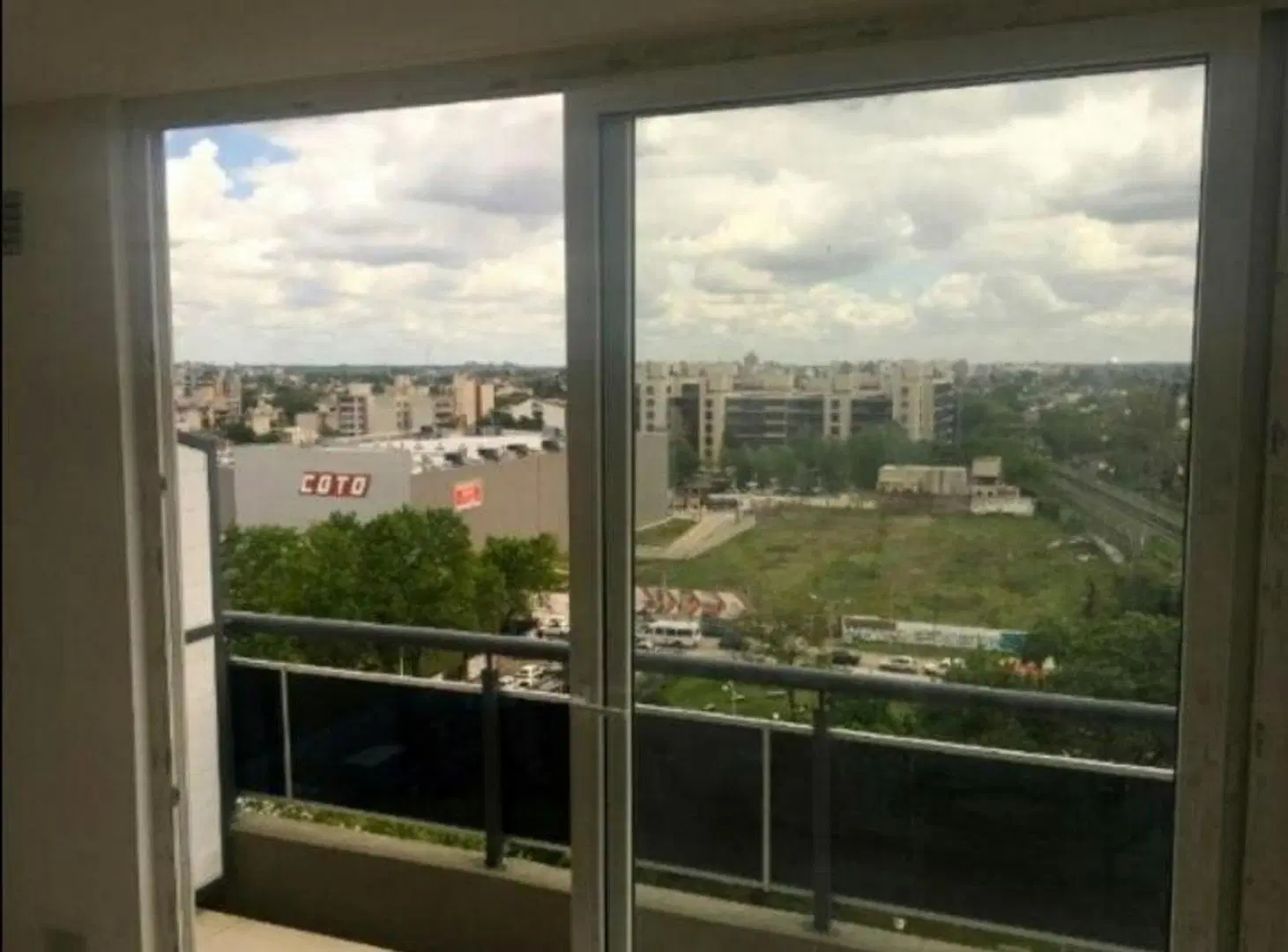 DEPARTAMENTO DE 2 AMBIENTES EN VENTA - MORON 2