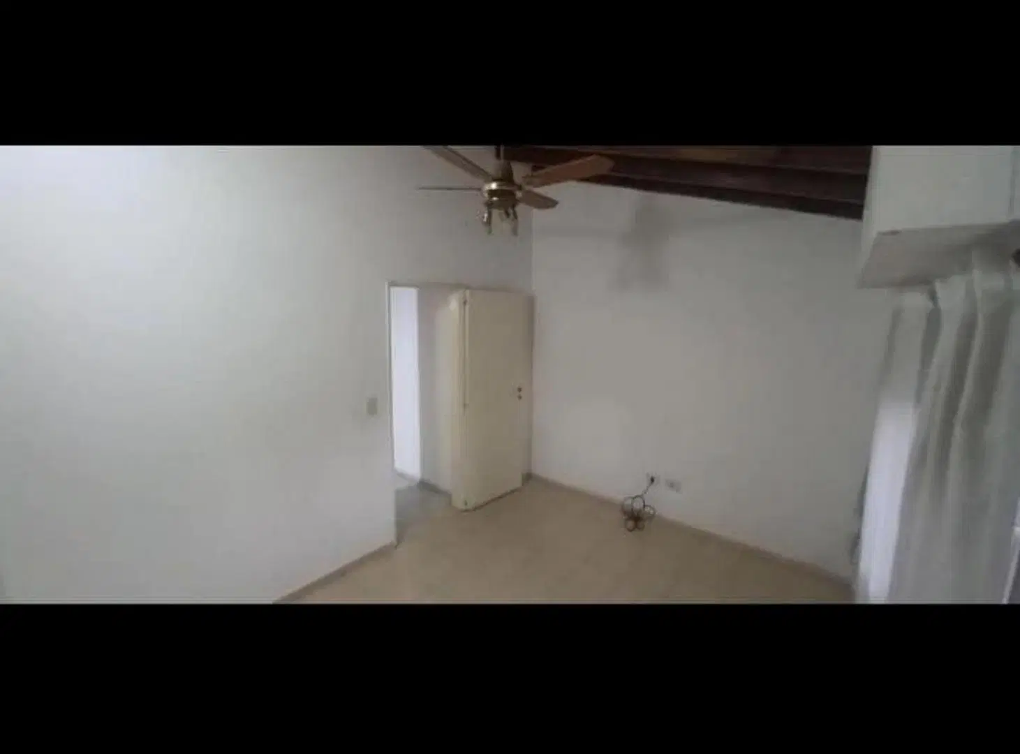 TRIPLEX DE 4 AMBIENTES EN VENTA - PASO DEL REY 4
