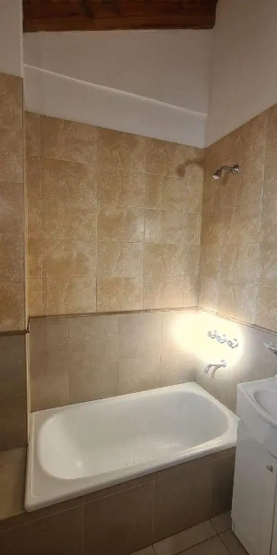 DEPARTAMENTO DE 2 AMBIENTE EN VENTA - MORON NORTE 8