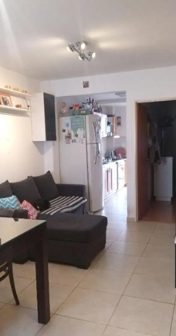 DEPARTAMENTO DE 2 AMBIENTES EN PLANTA BAJA EN VENTA - CASTELAR NORTE 2