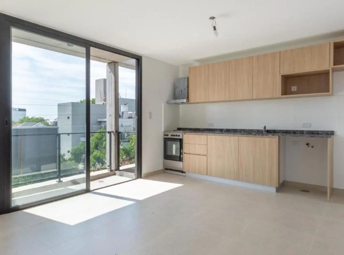 DEPARTAMENTO DE 2 AMBIENTES A ESTRENAR EN VENTA - MORON CENTRO 5