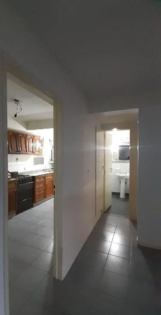DEPARTAMENTO DE 2 AMBIENTES EN VENTA - MORON CENTRO 3