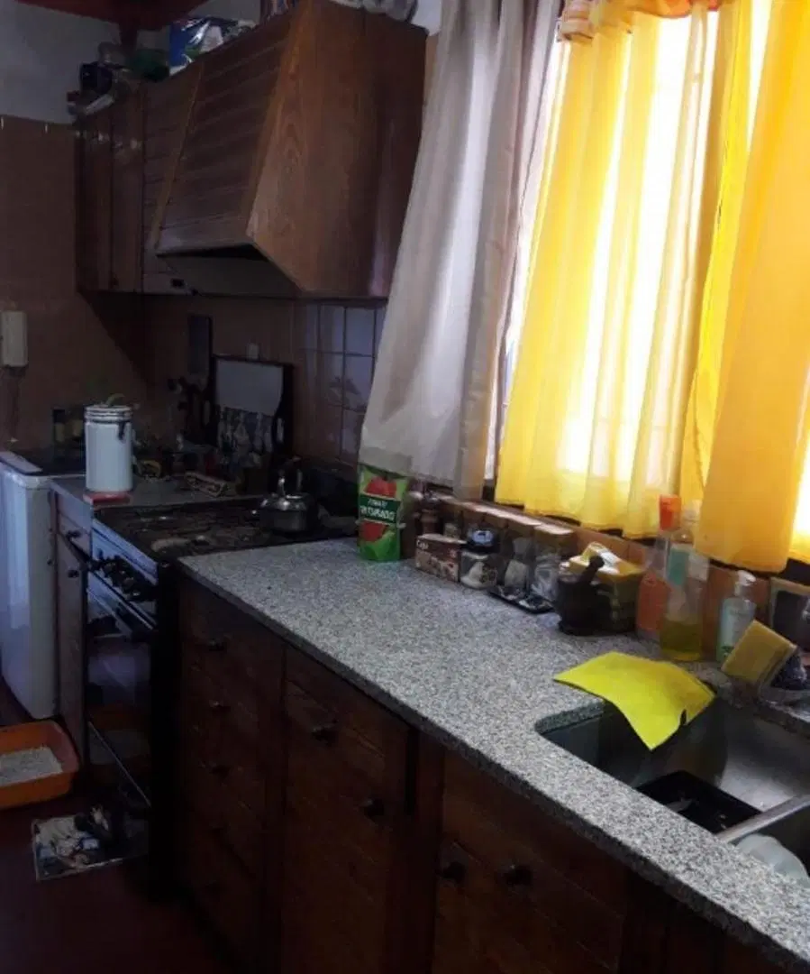 PERMUTA - DEPARTAMENTO TIPO CASA DE 3 AMBIENTES EN VENTA - VILLA SARMIENTO 2