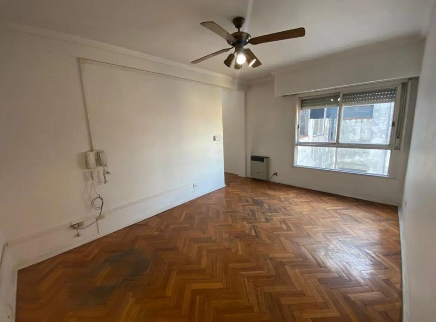 DEPARTAMENTO EN VENTA DE 3 AMBIENTES 2