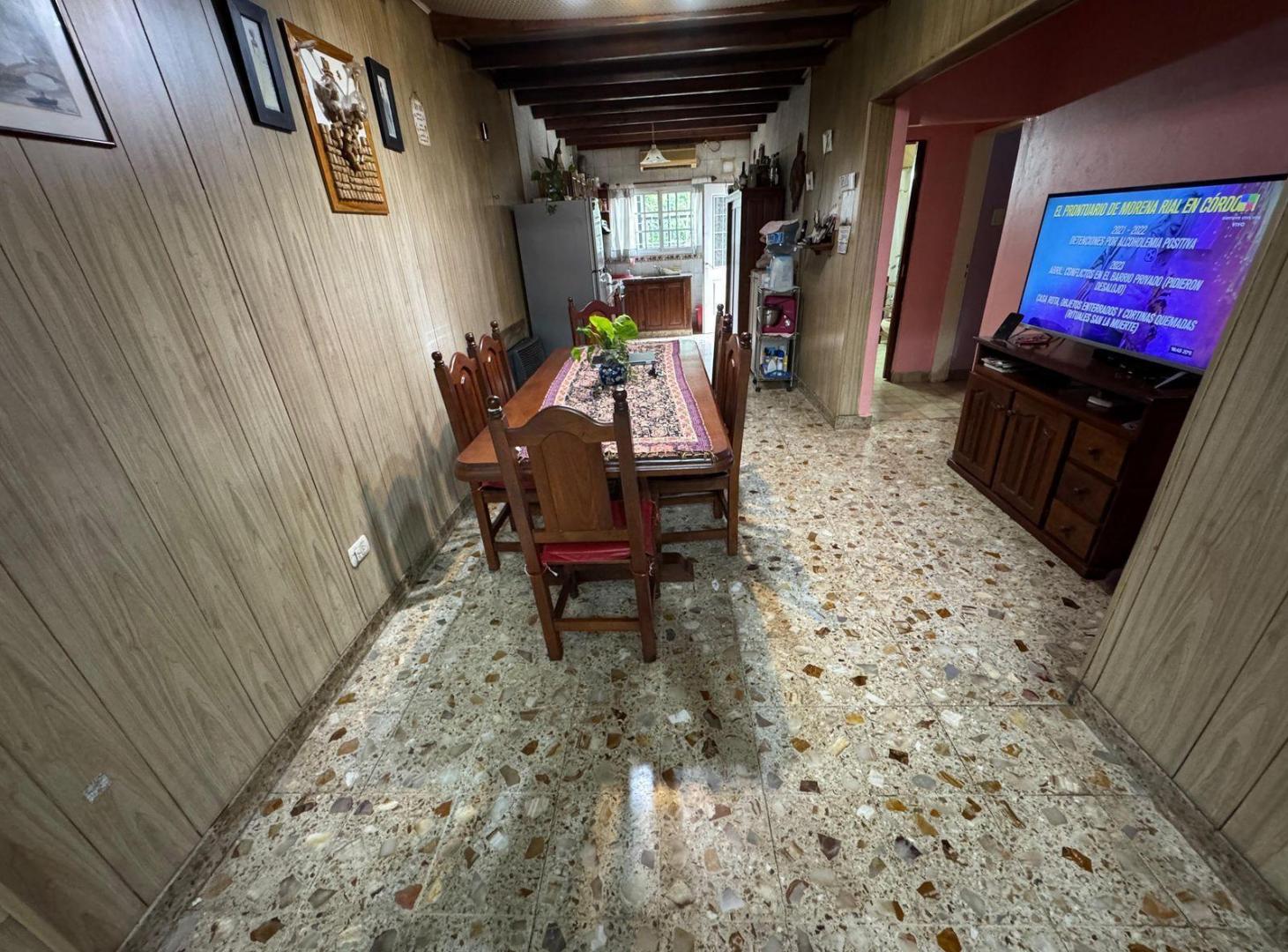 Foto de Casa 4 ambientes en Morón Sur, imagen 2