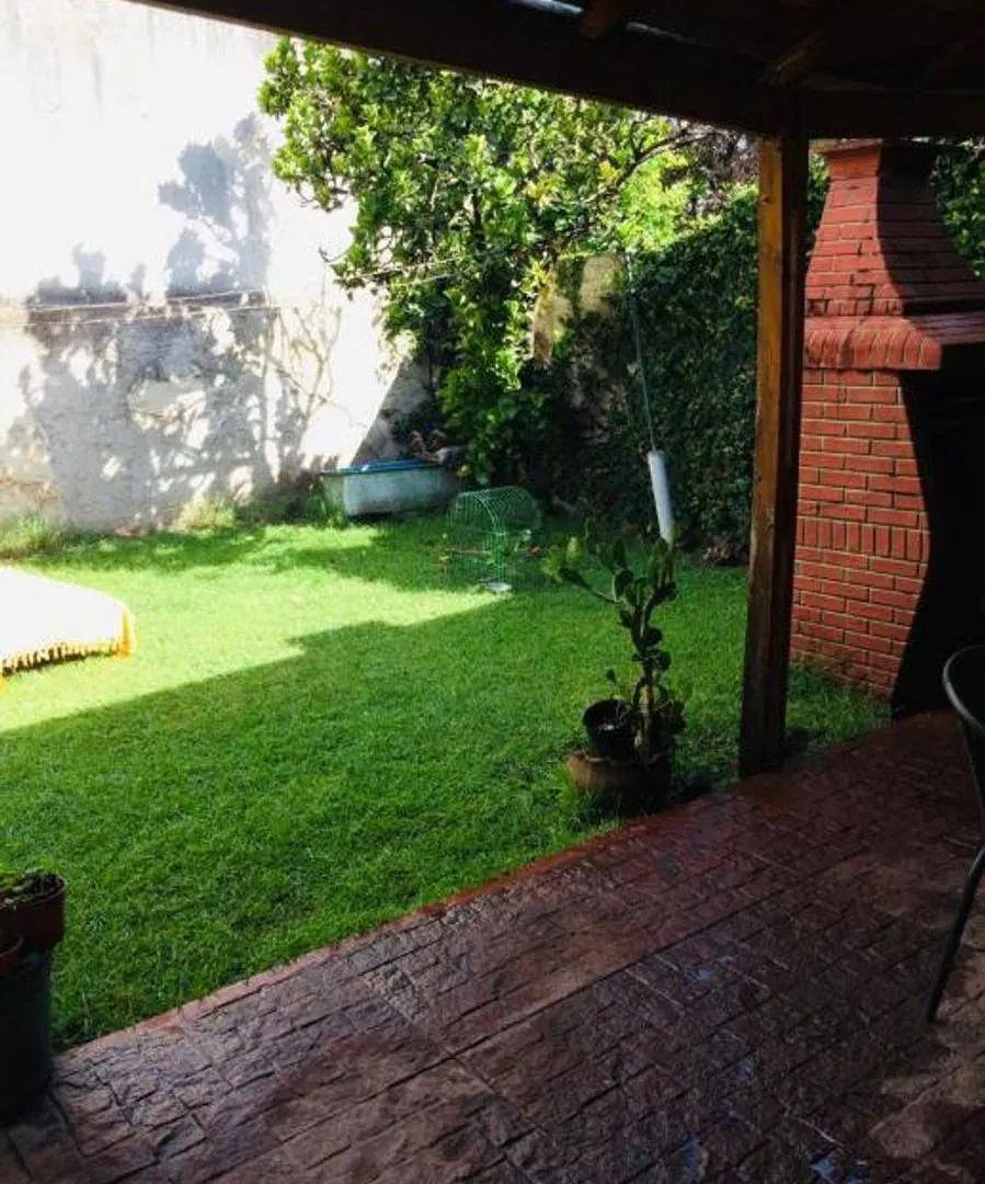 CASA AMERICANA DE 4 AMBIENTES - 4