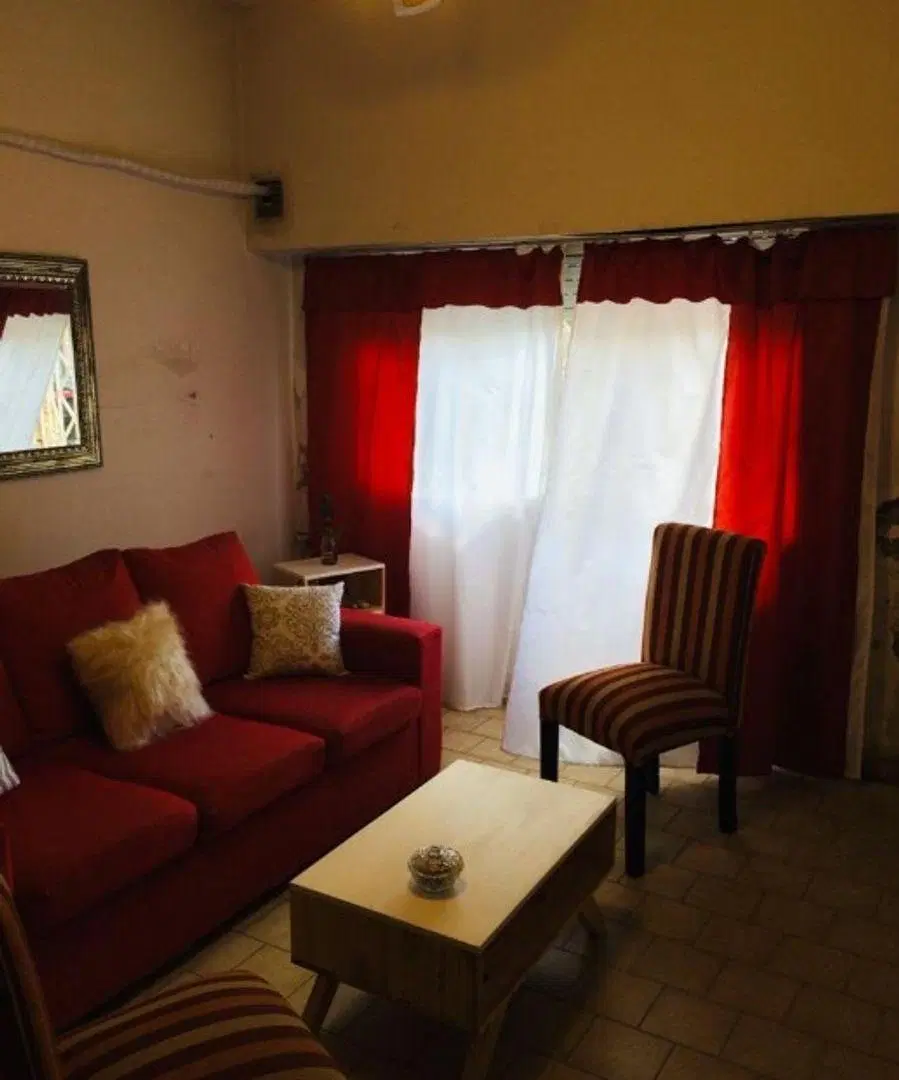 CASA AMERICANA DE 4 AMBIENTES - 2
