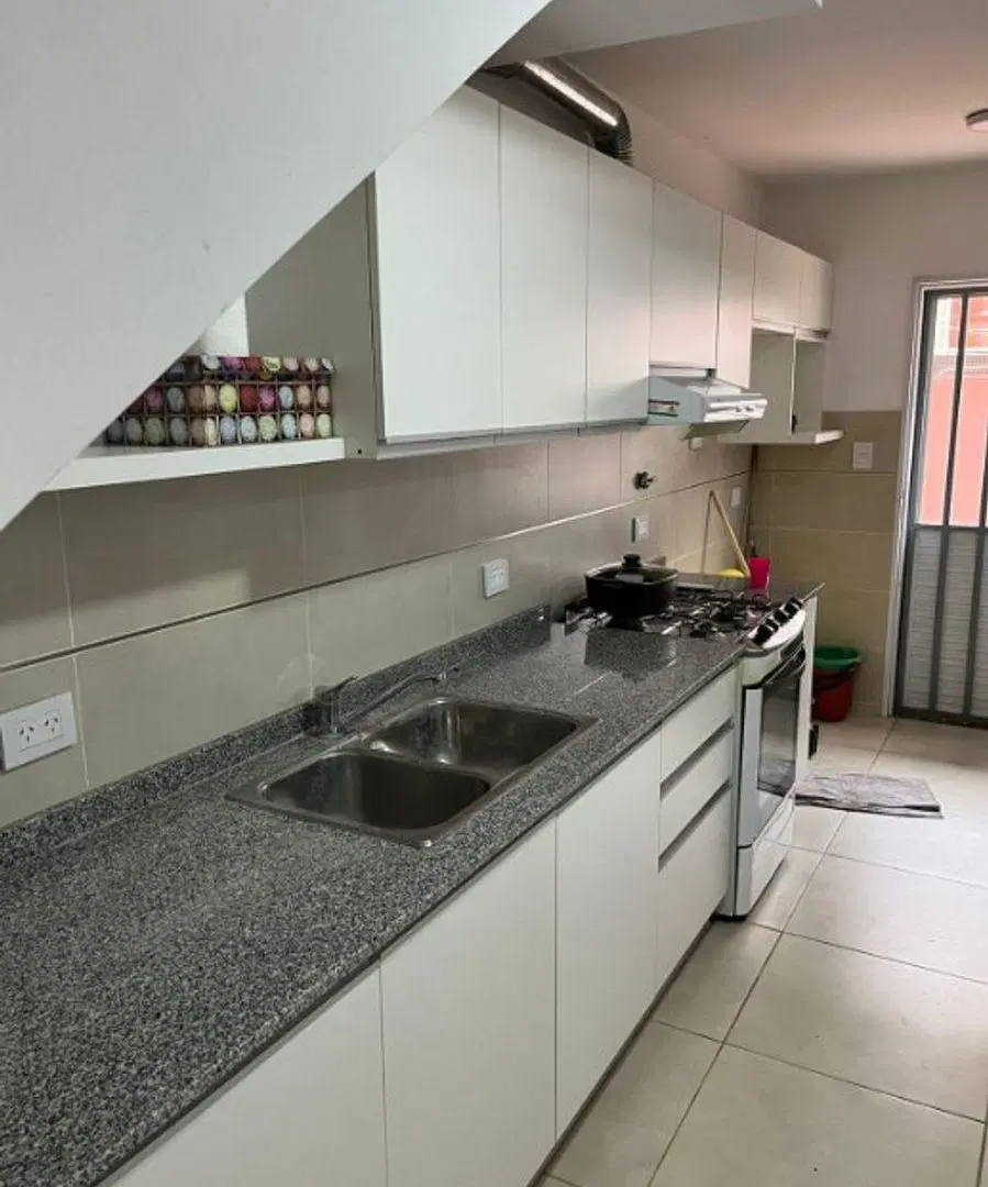 CASA PH DE 4 AMBIENTES 4