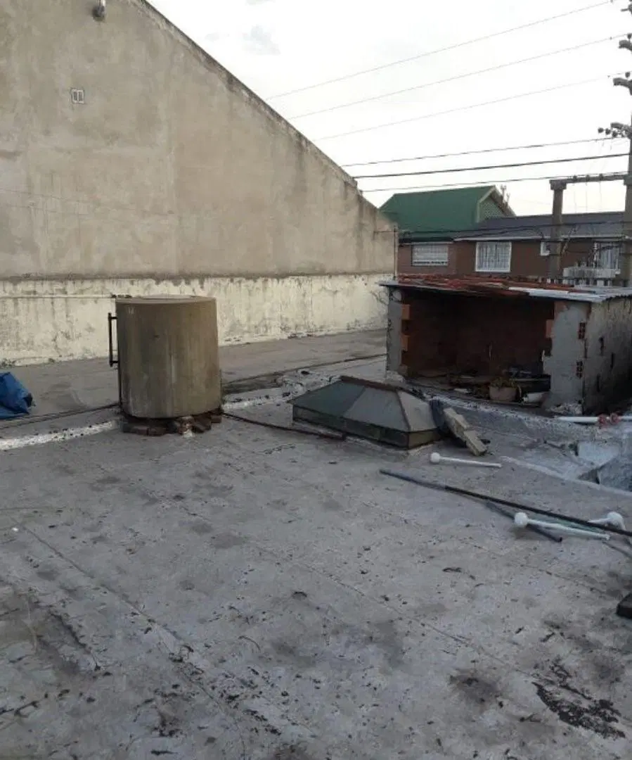 CASA AMERICANA DE 3 AMBIENTES + 2 LOCALES 3