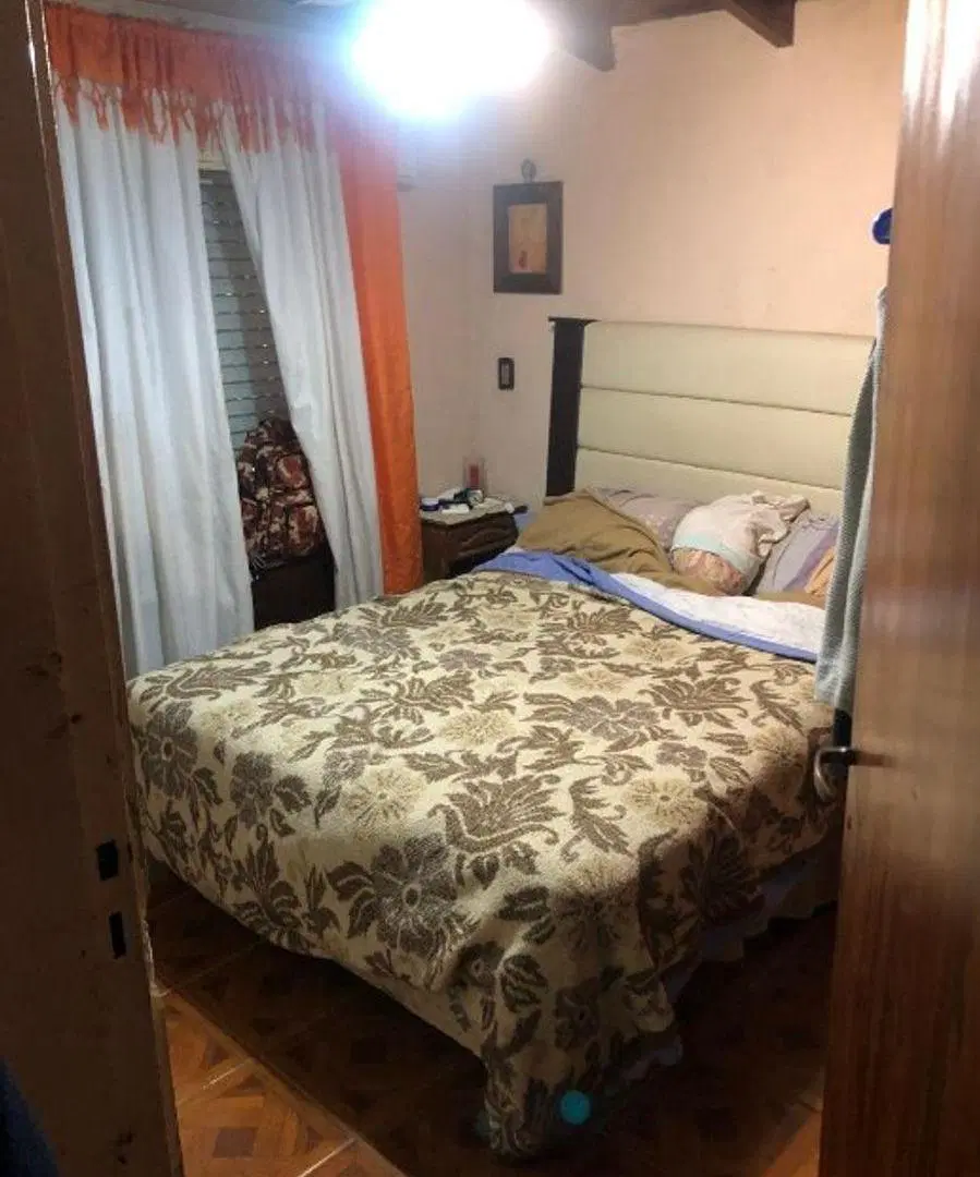 VIVIENDA EN BLOCK MUTIFAMILIAR EN VENTA - MORON NORTE 4