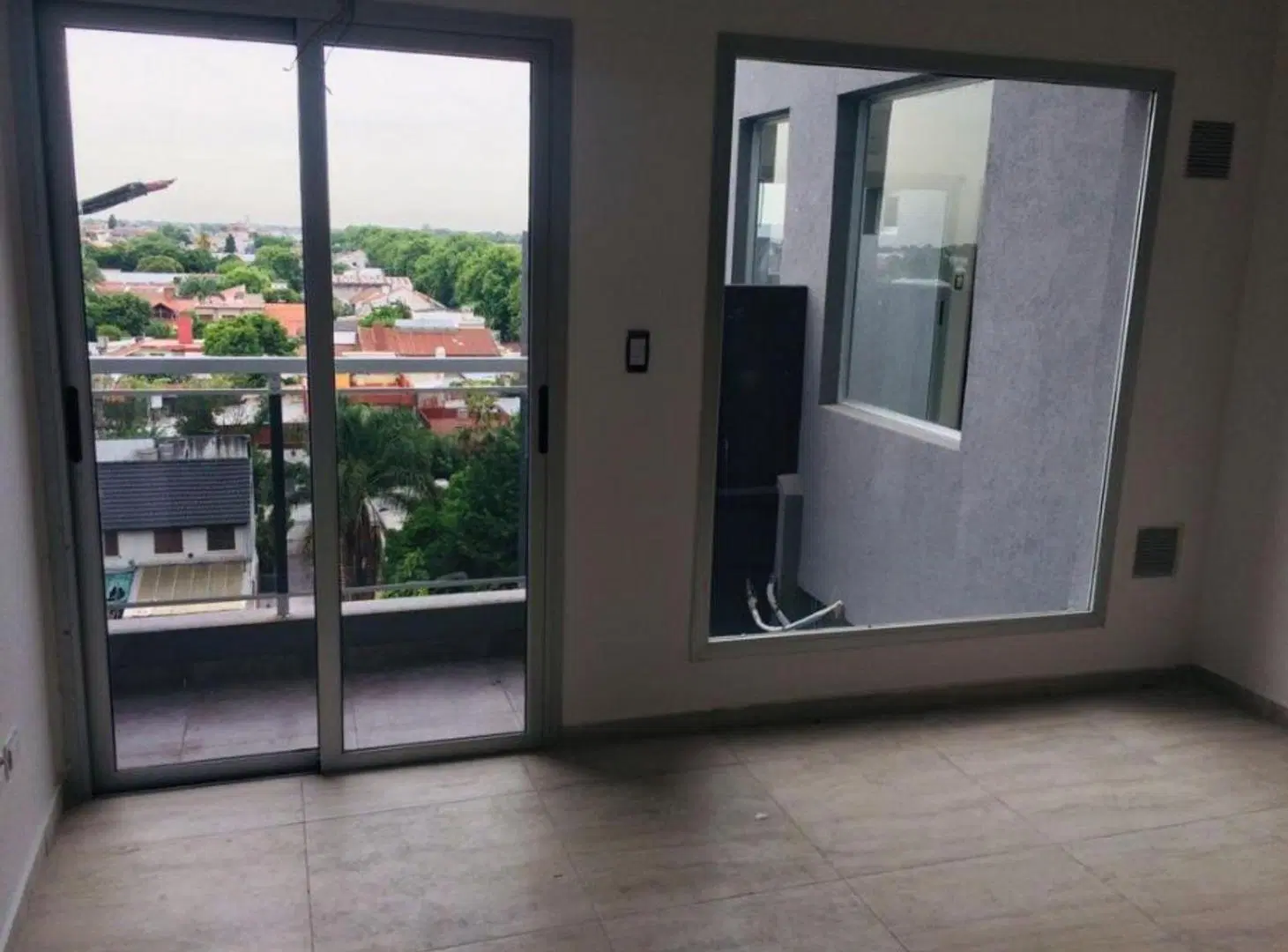 DEPARTAMENTO DE 3 AMBIENTES EN VENTA - MORON 5