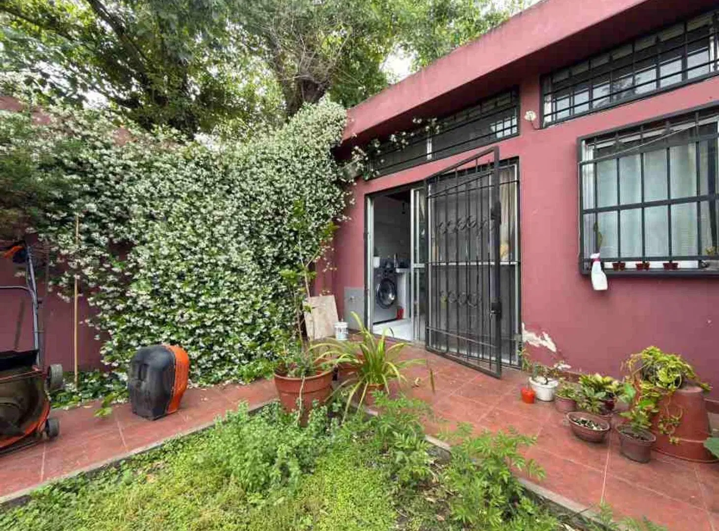 CASA PH DE 4 AMBIENTES EN VENTA -VILLA LUZURIAGA 5
