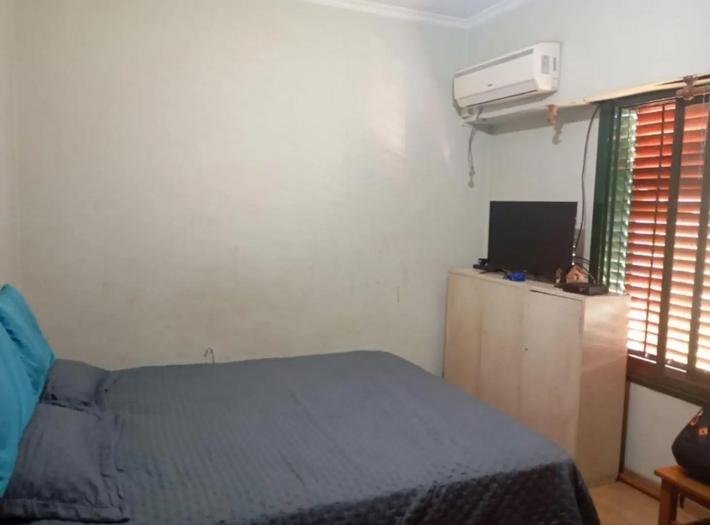 CHALET de 4 ambientes en la zona sur de Morón 5