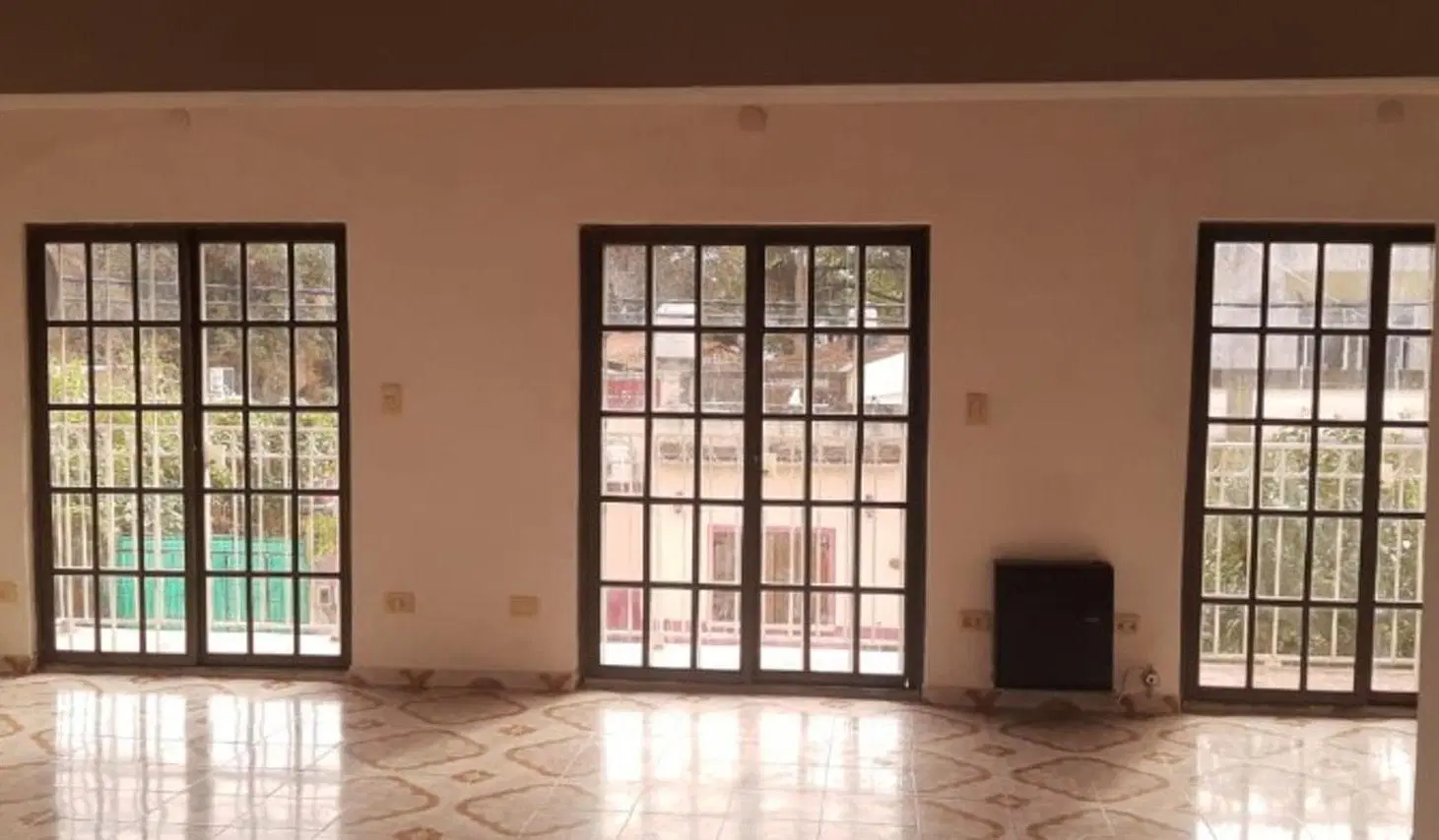 BLOCK DE 3 DEPARTAMENTOS A LA VENTA 2