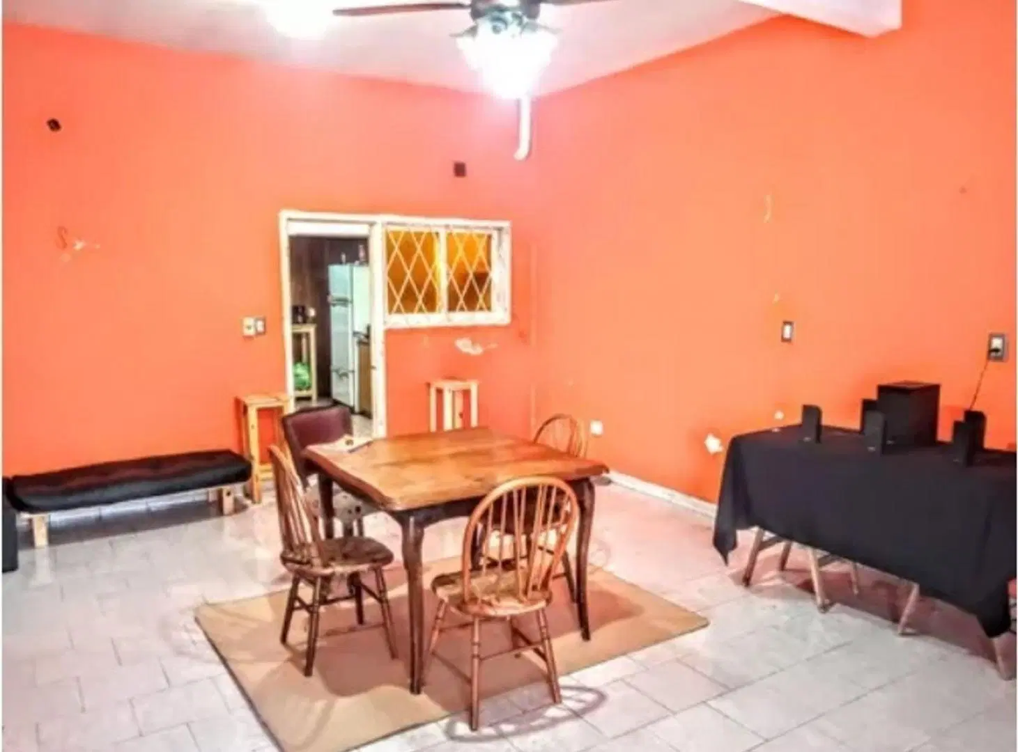 CASA AMERICANA DE 3 AMBIENTES EN VENTA - MORON 3
